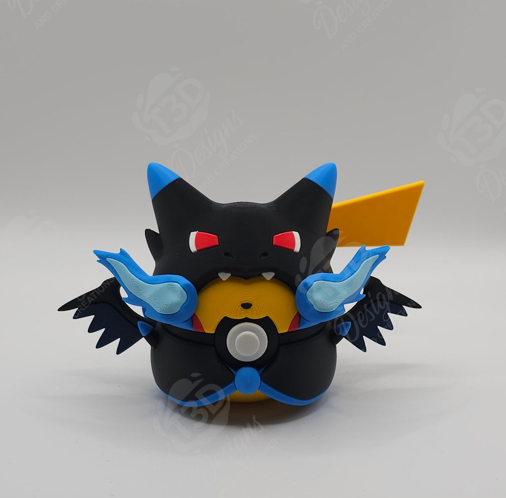 Poncho Pikachu - Charizard