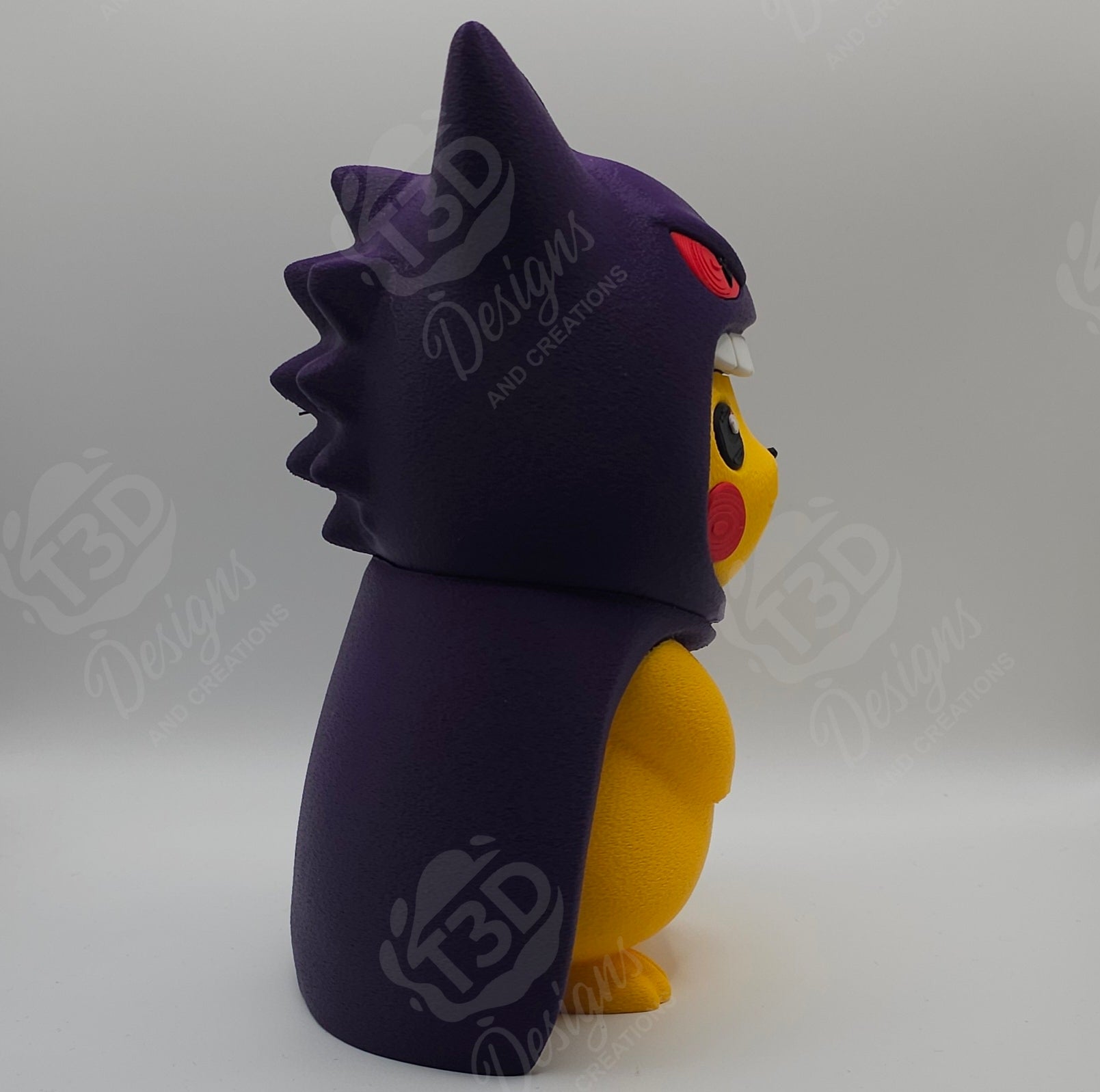 Pikachu x Gengar Poncho Figure
