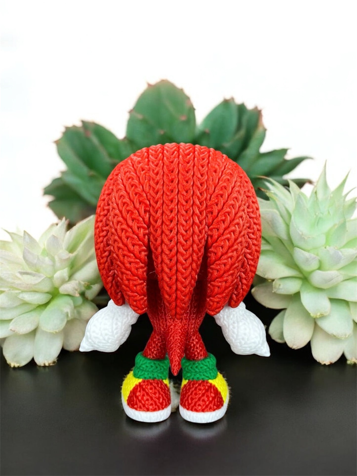 Knitted Design - 3D Printed Sonic the Hedgehog Character Figures - Unique Display Collectibles
