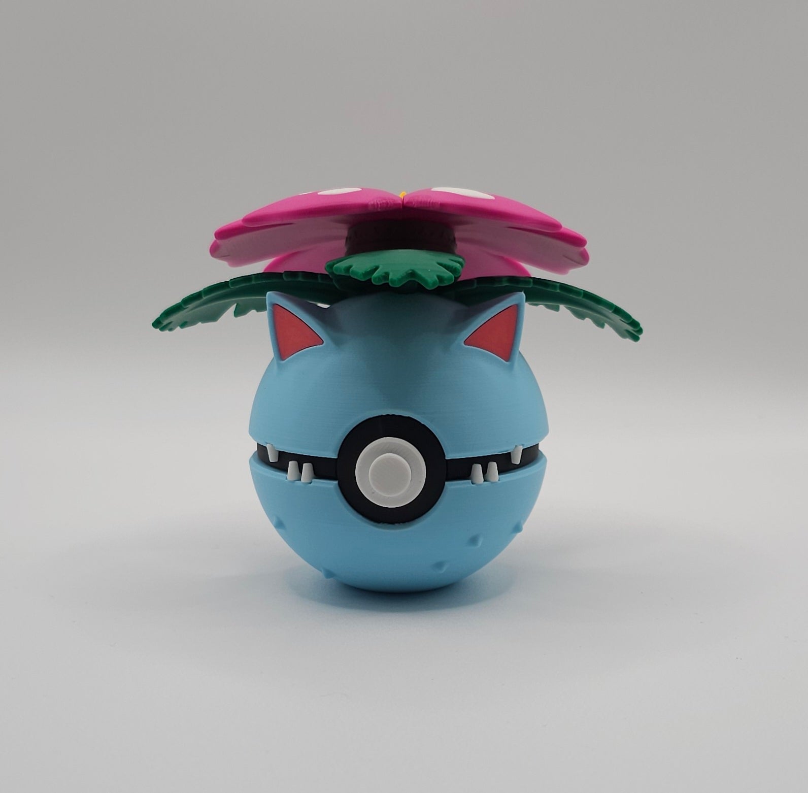 Pokemon Character Design 3D Printed Pokeball - Venusaur - Unique Display Collectible