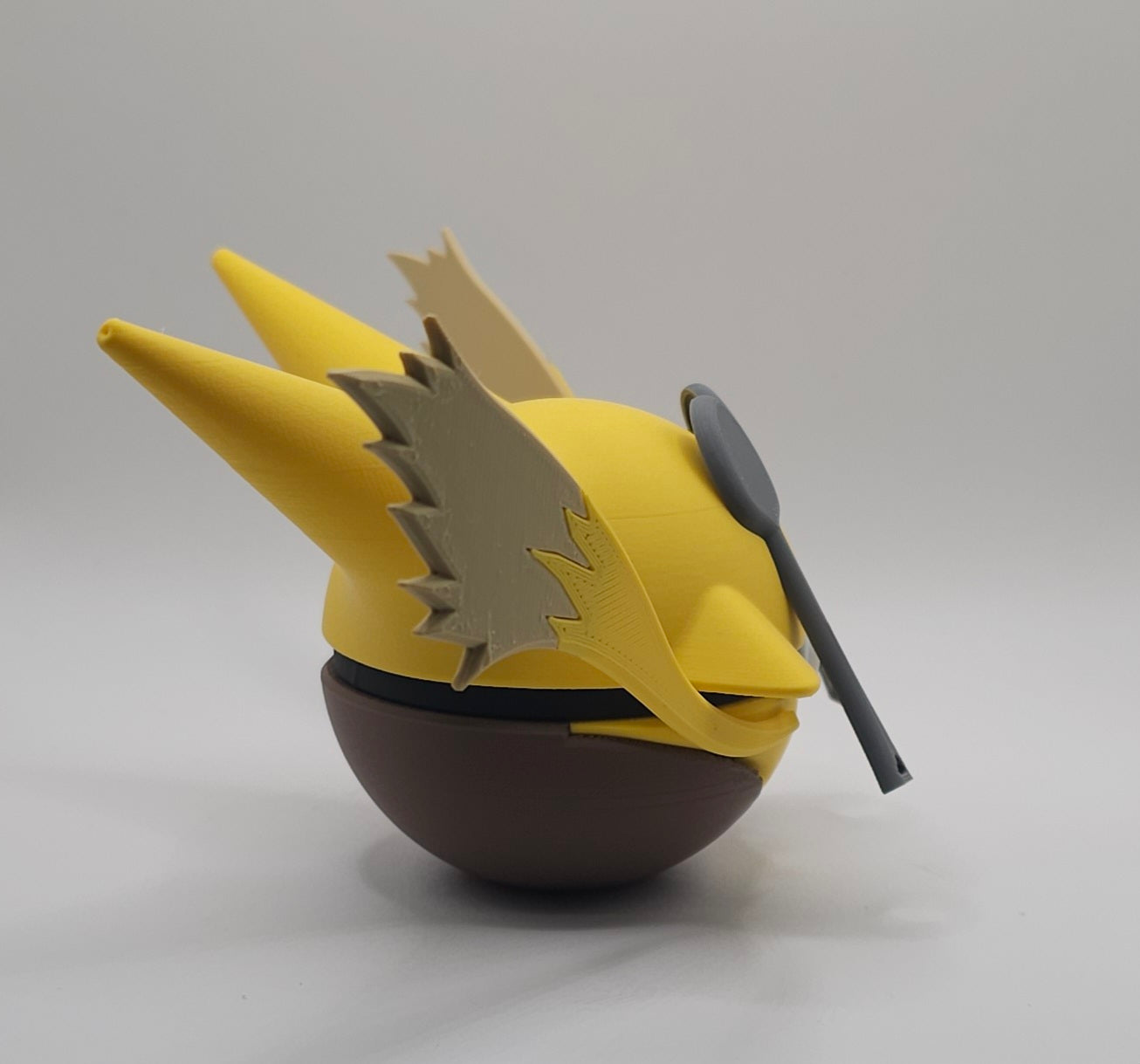 Pokemon Character Design - 3D Printed Pokeball - Alakazam - Unique Display Collectible
