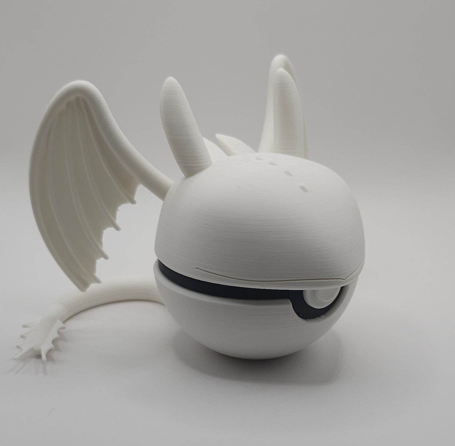 Toothless and Light Fury inspired Pokeball- 3D Printed- Unique Display Collectible