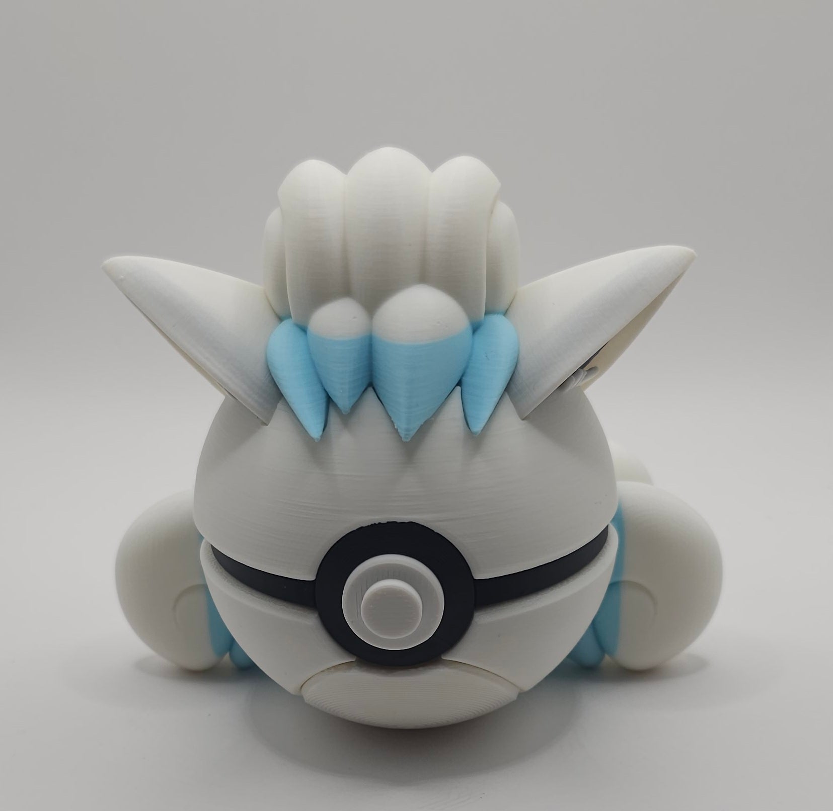 Pokemon Character Design 3D Printed Pokeball - Vulpix - Unique Display Collectible